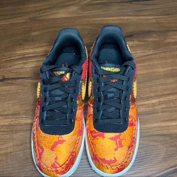 Nike Air Force 1 Chinese New Year - Picture 2 of 4